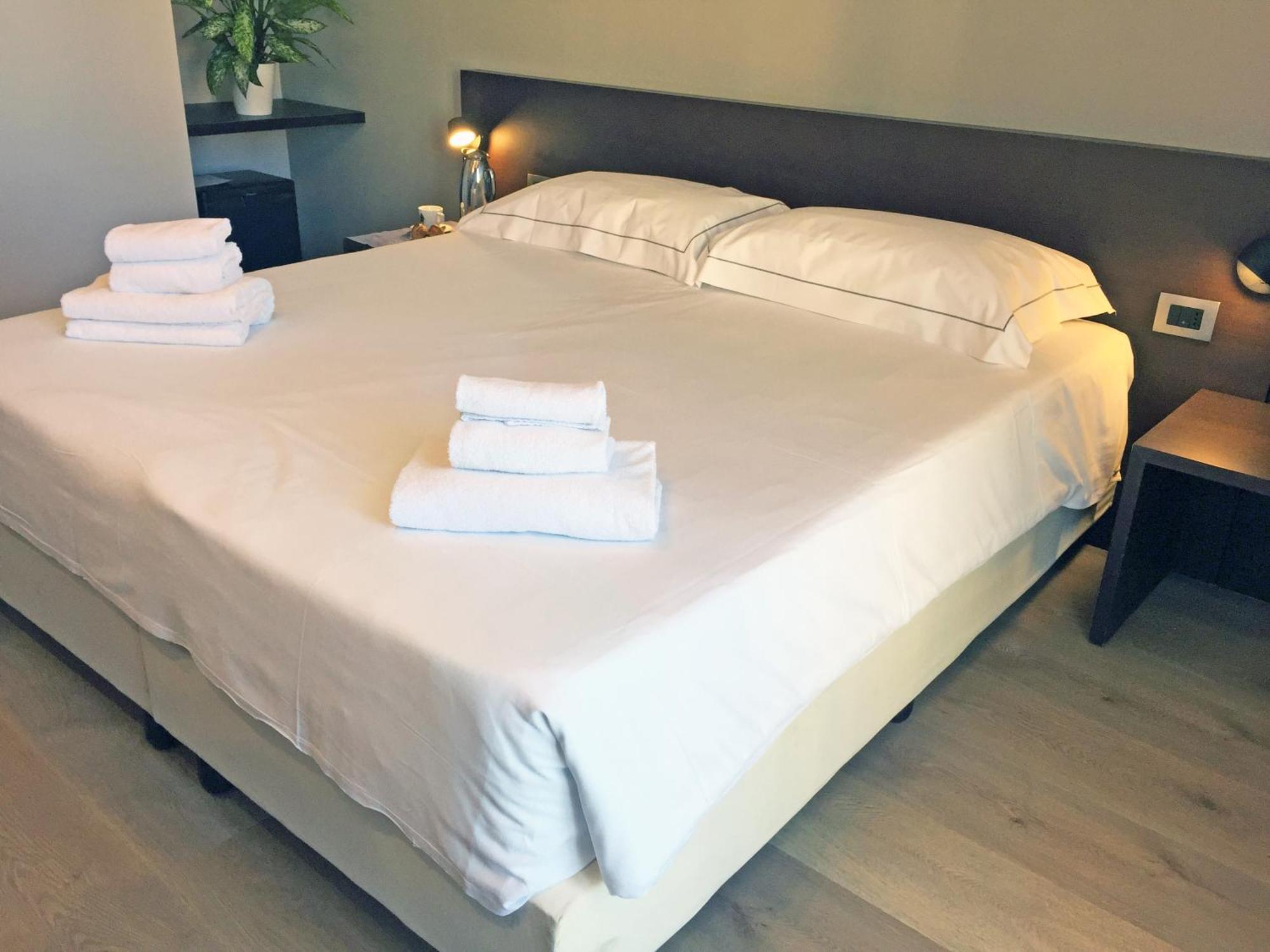 Hotel Corallo Imperia Phòng bức ảnh